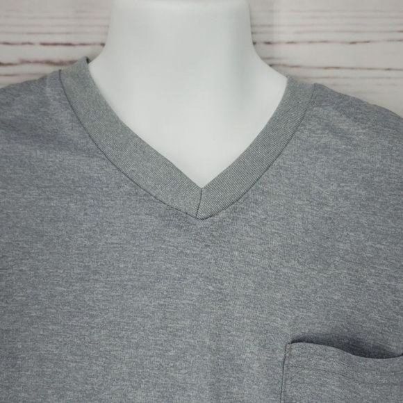Mad Game gray pocket VNeck Athletic Tank top‎ small - Picture 3 of 6